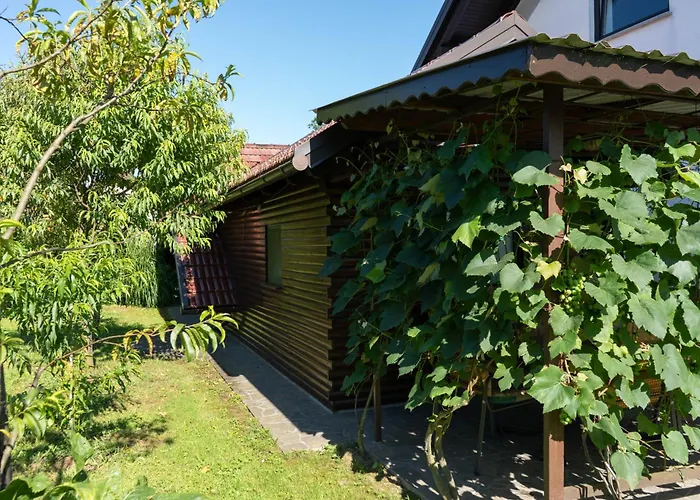 Apartma Ob Kolpi Krizan * Gradac